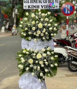 Hoa chia buồn - HV20