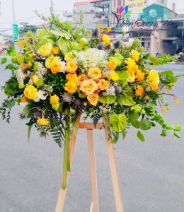 Kệ hoa chúc mừng - Khởi đầu thuận lợi  TDH 12