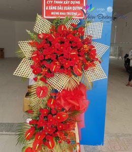 Kệ Hoa Khai Trương Đỏ Rực 48