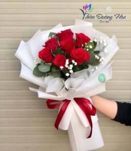 Hoa tình yêu 8/3 - TDH 05