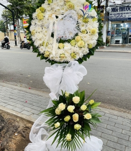 Hoa chia buồn - HV11