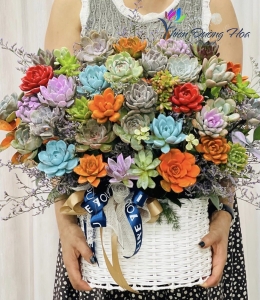 Bình hoa sen đá 08