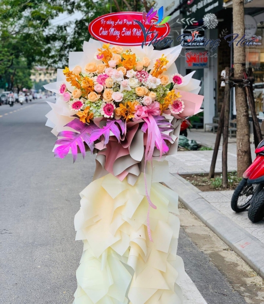 Kệ Hoa Khai Trương 53