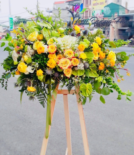 Kệ hoa chúc mừng - Khởi đầu thuận lợi  TDH 12