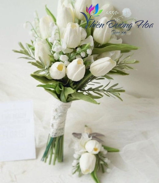 Bó hoa cưới Tulip 02