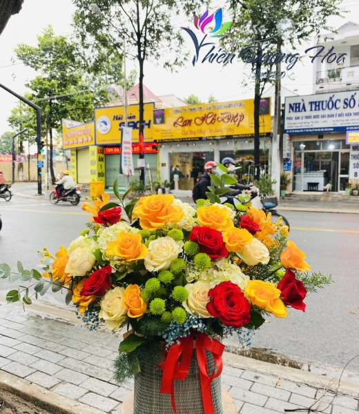 Giỏ hoa - Tươi tắn 04